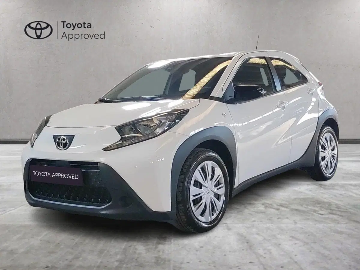 Toyota Aygo X usata a Milano (3)