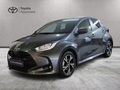 Toyota Yaris 1.5 Hybrid 5 porte Trend del 2024 usata a Milano