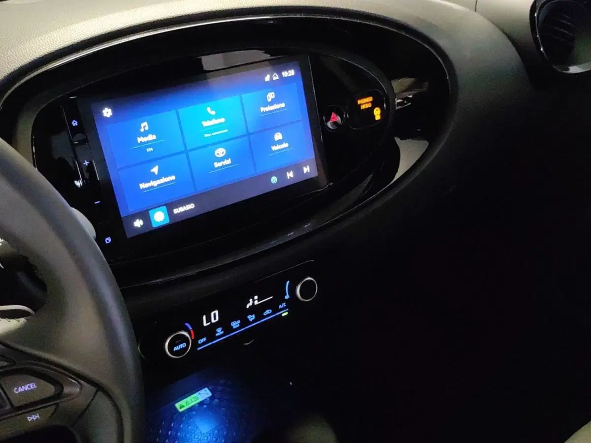 Toyota Aygo X usata a Milano (11)