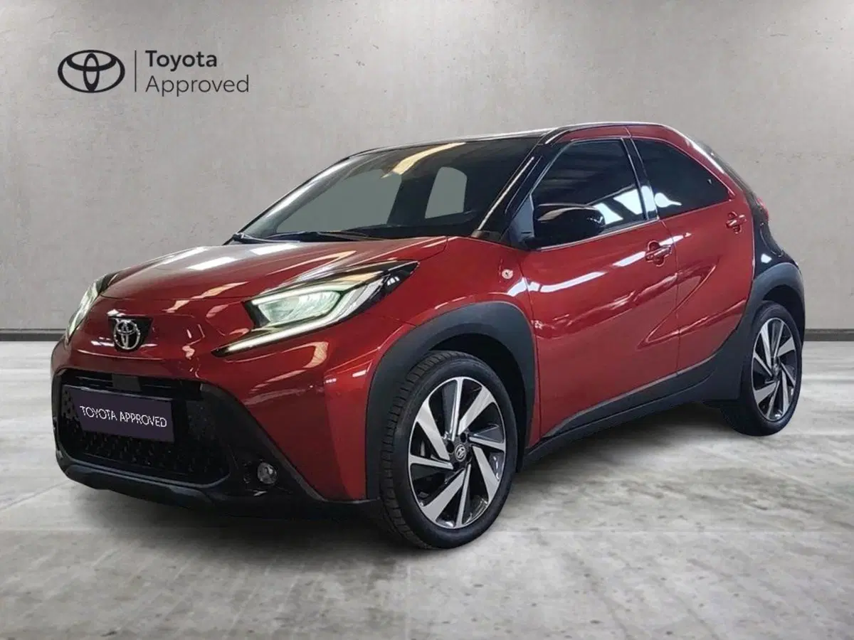 Toyota Aygo X usata a Milano