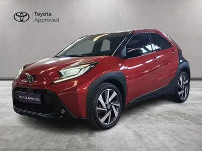 Toyota Aygo X 1.0 VVT-i 72 CV 5p. Undercover S-CVT del 2022 usata a Milano
