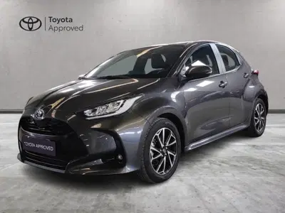 Toyota Yaris 1.5 Hybrid 5 porte Trend del 2022 usata a Milano