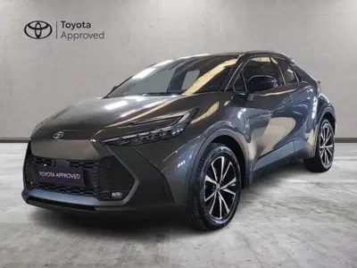 Toyota Toyota C-HR 2.0 hv Trend awd e-cvt del 2025 usata a Milano