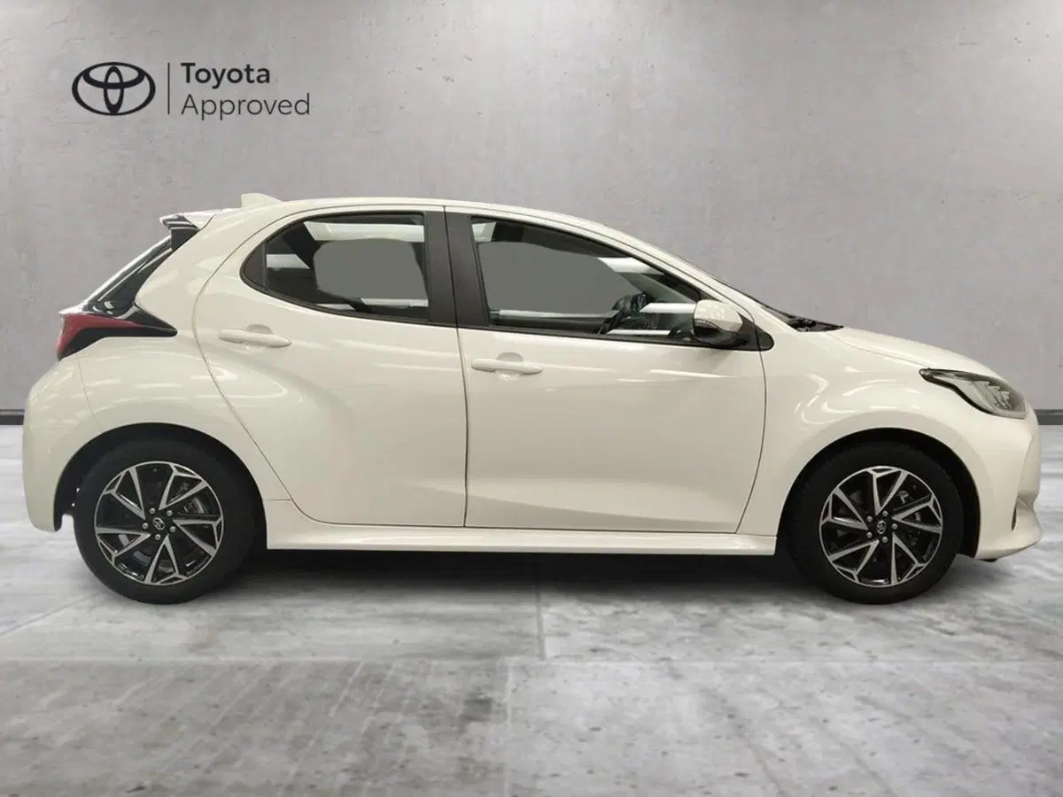 Toyota Yaris usata a Roma (4)