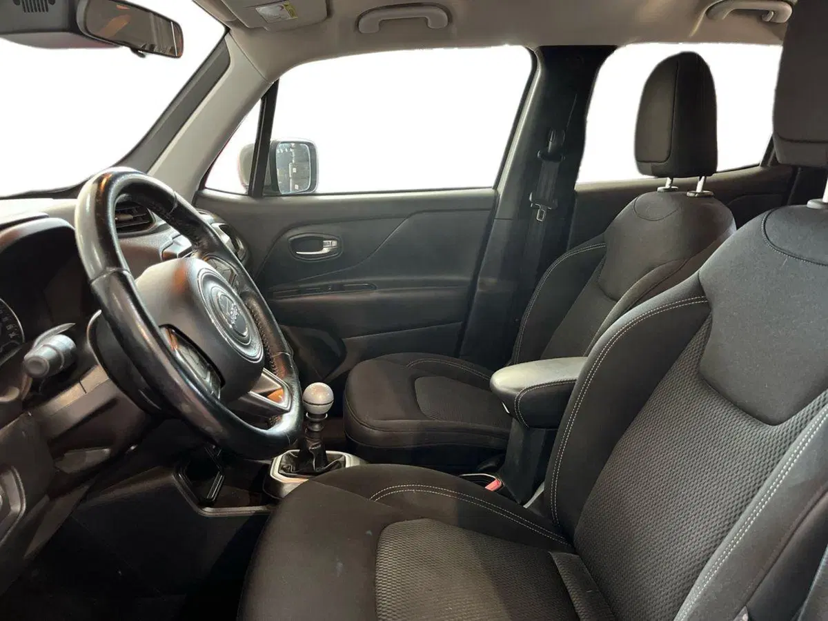 Jeep Renegade usata a Bari (7)