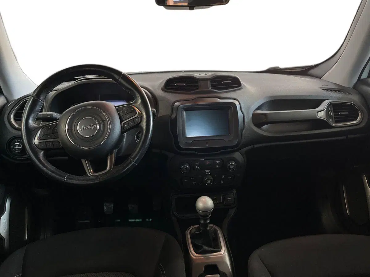 Jeep Renegade usata a Bari (8)