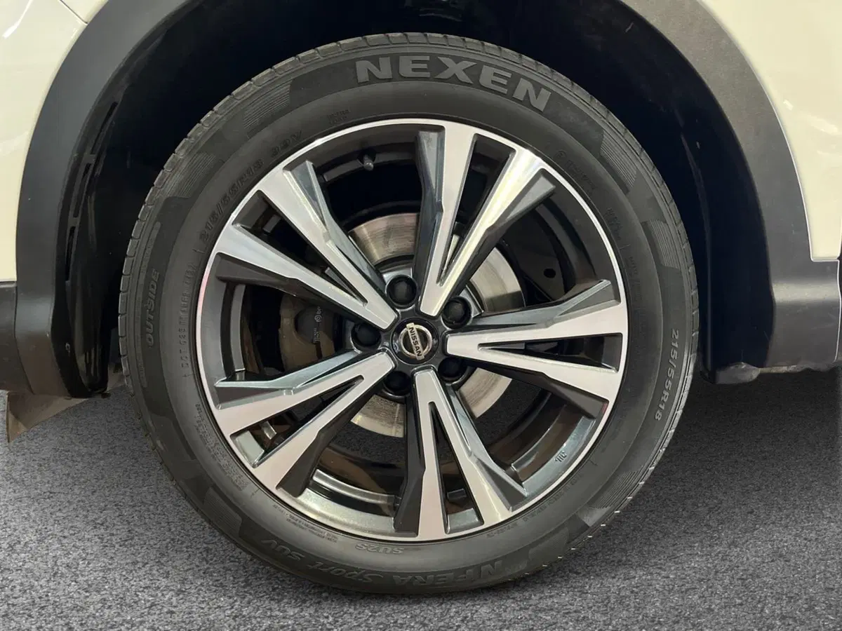 Nissan Qashqai usata a Bari (6)