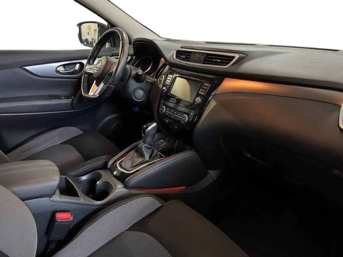 Nissan Qashqai usata a Bari (9)