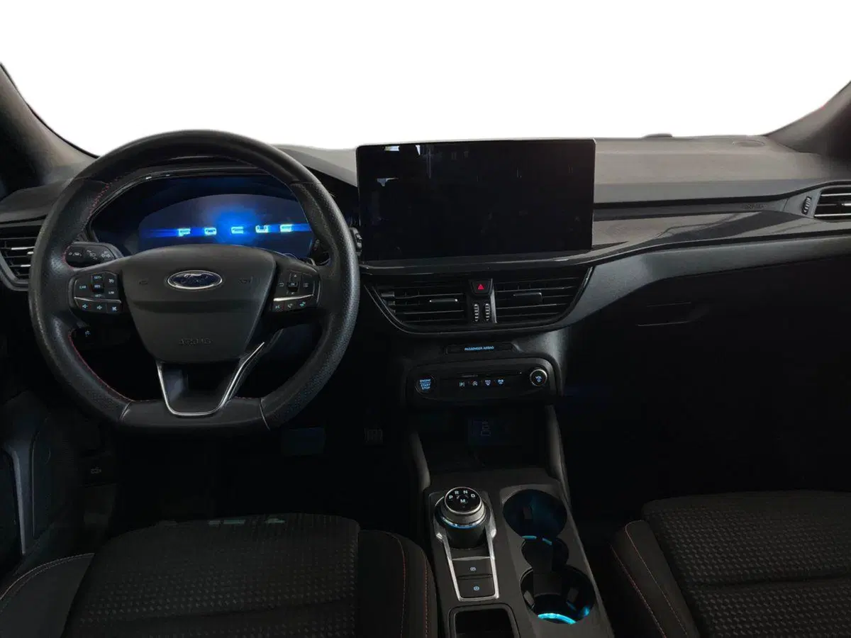 Ford Focus usata a Bari (8)