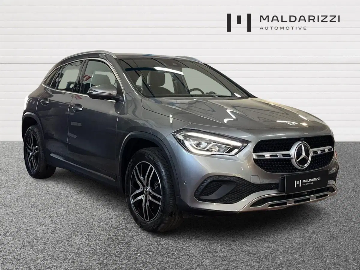 Mercedes-Benz GLA SUV usata a Bari