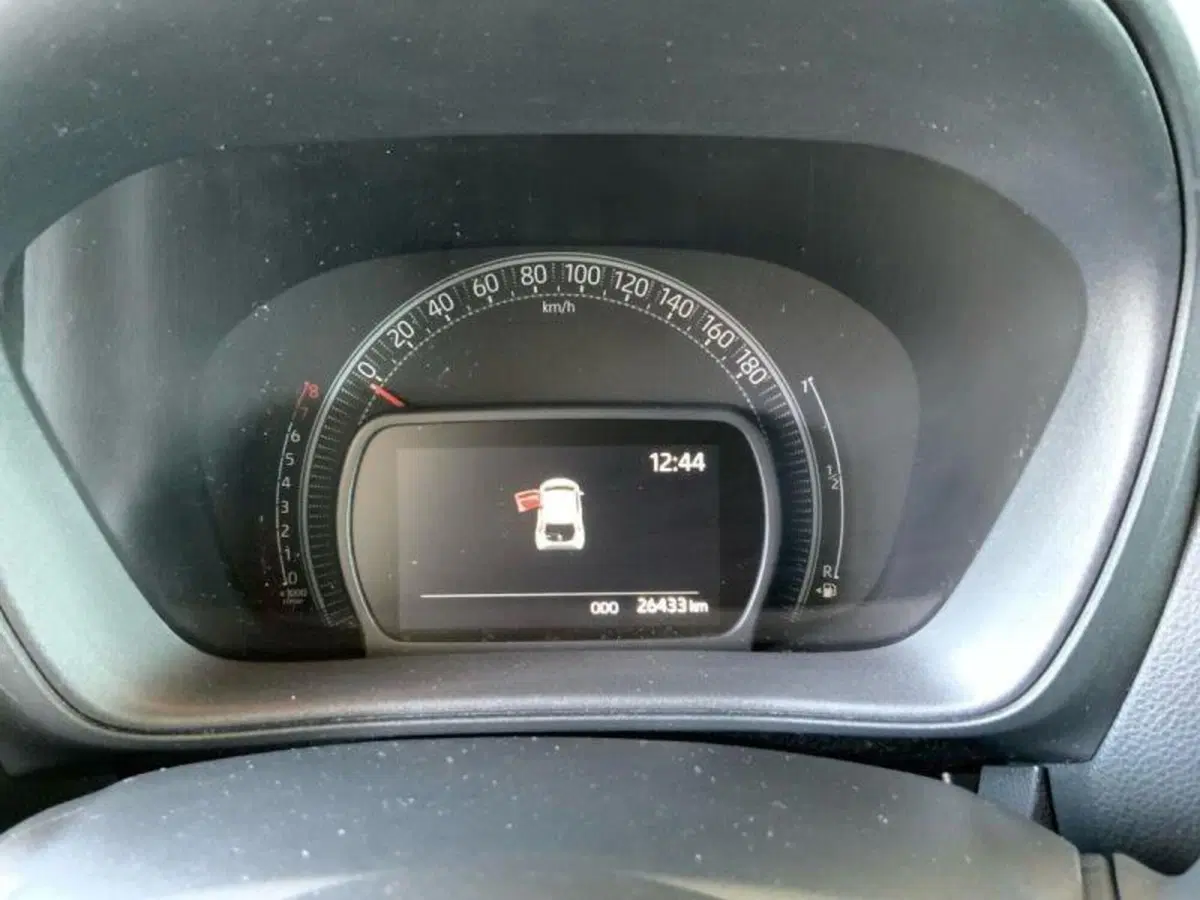 Toyota Aygo X usata a Perugia (10)