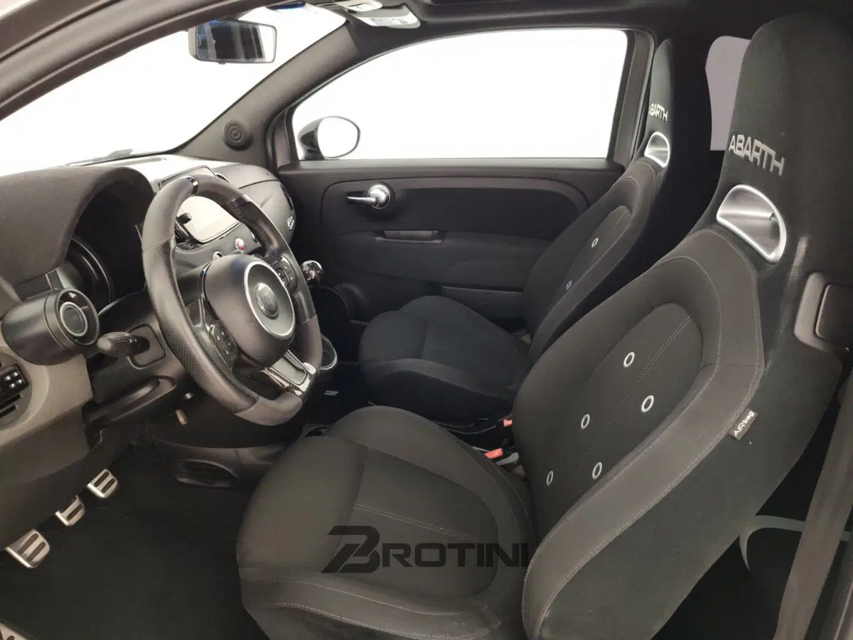 Abarth 500 usata a La Spezia (8)