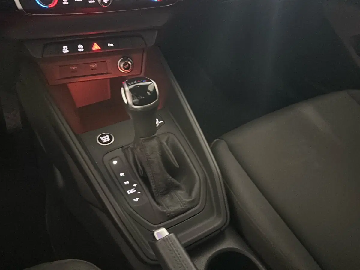 Audi A1 allstreet usata a Caserta (16)