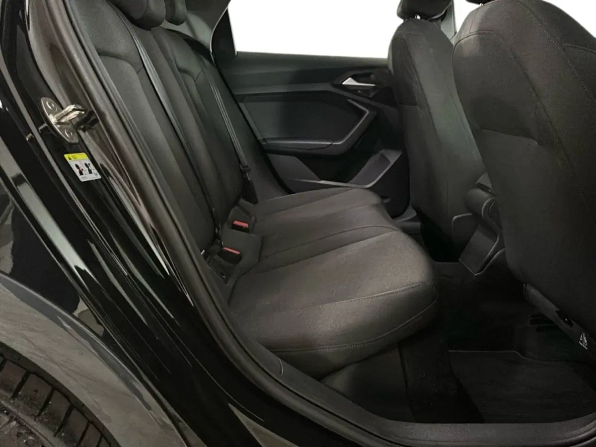 Audi A1 allstreet usata a Caserta (8)