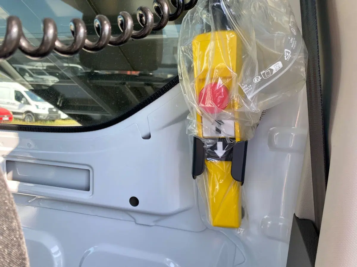 Ford Transit Cabinato nuova a Treviso (11)