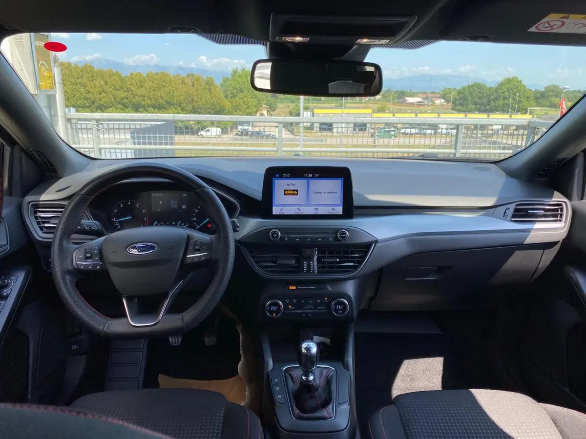 Ford Focus usata a Treviso (11)