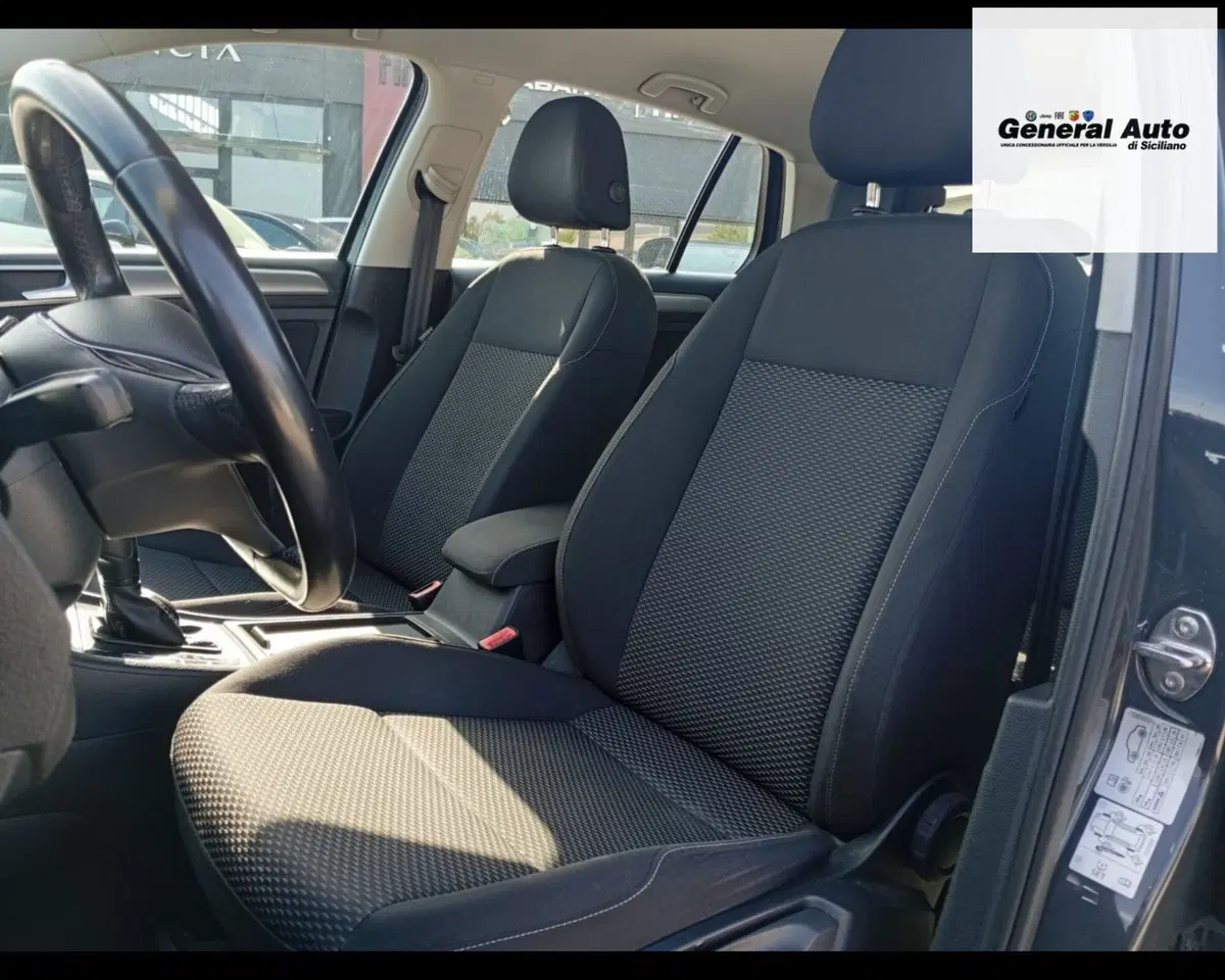Volkswagen Golf usata a Lucca (9)