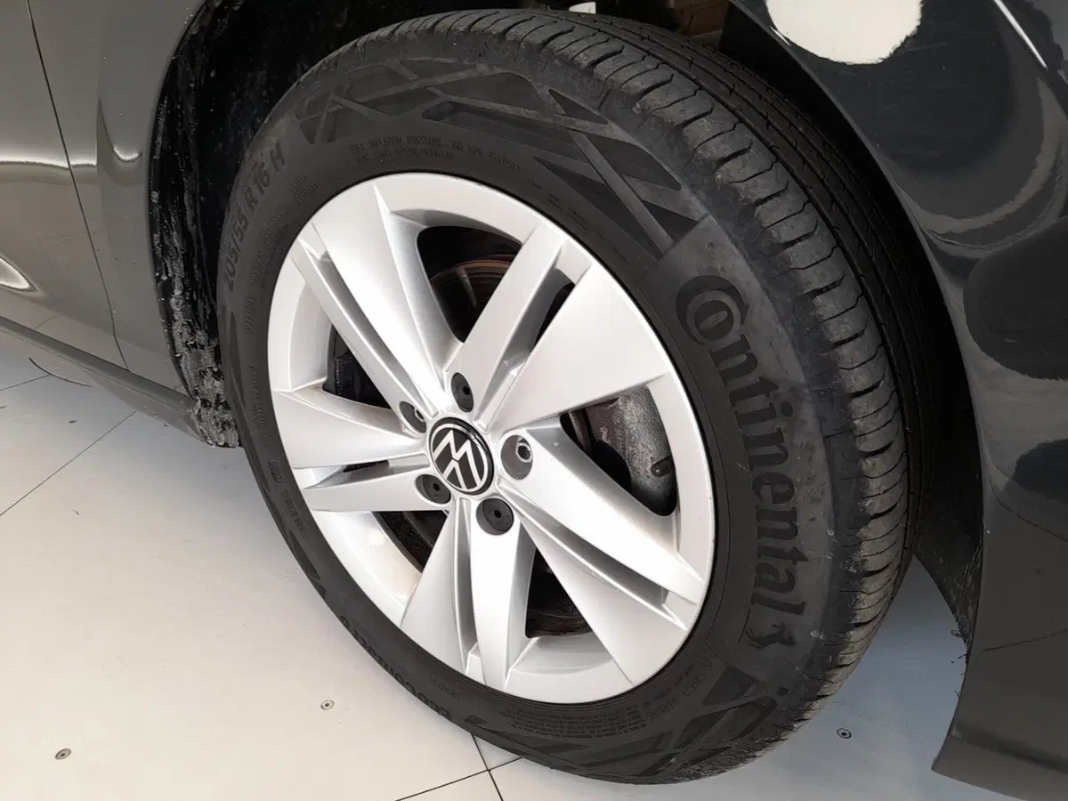 Volkswagen Golf usata a Bologna (8)