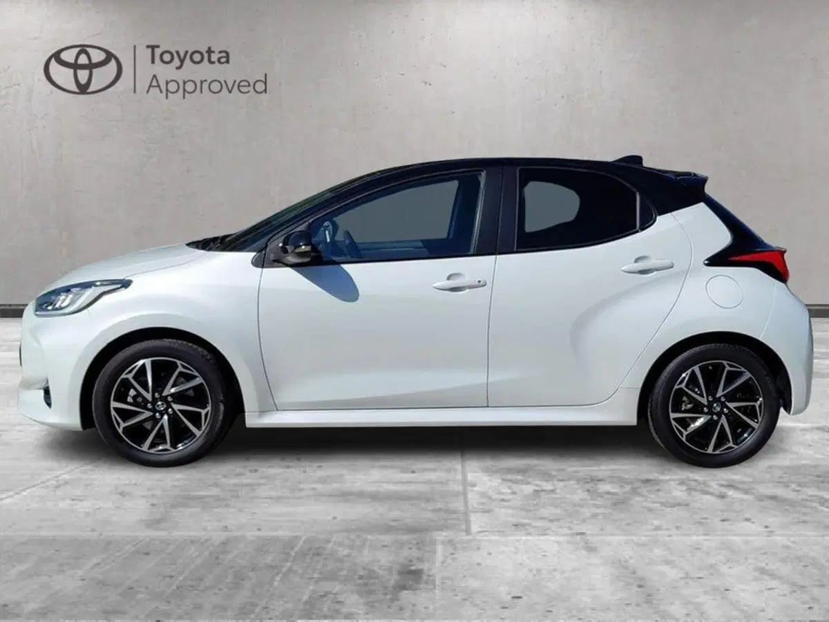 Toyota Yaris usata a Cagliari (3)