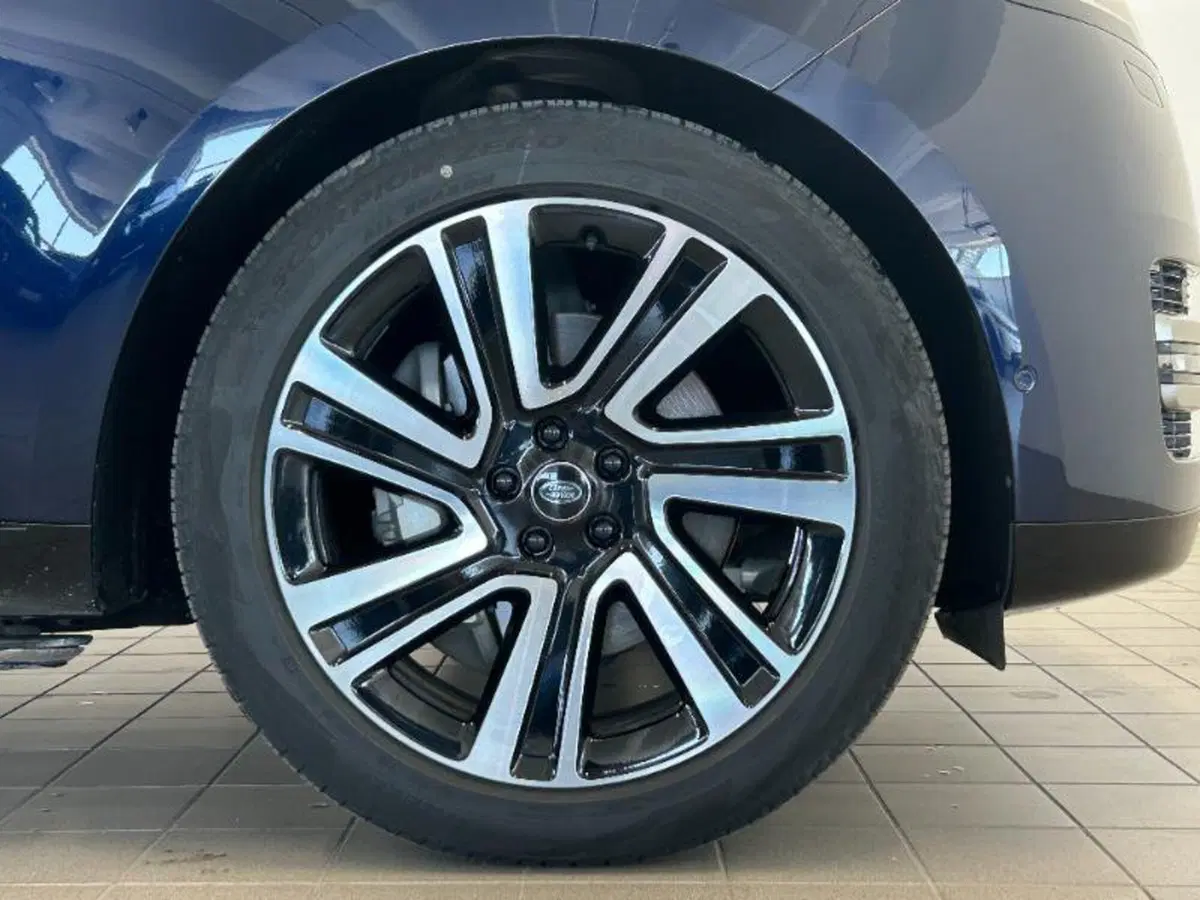 Land Rover Range Rover Sport usata a Venezia (7)