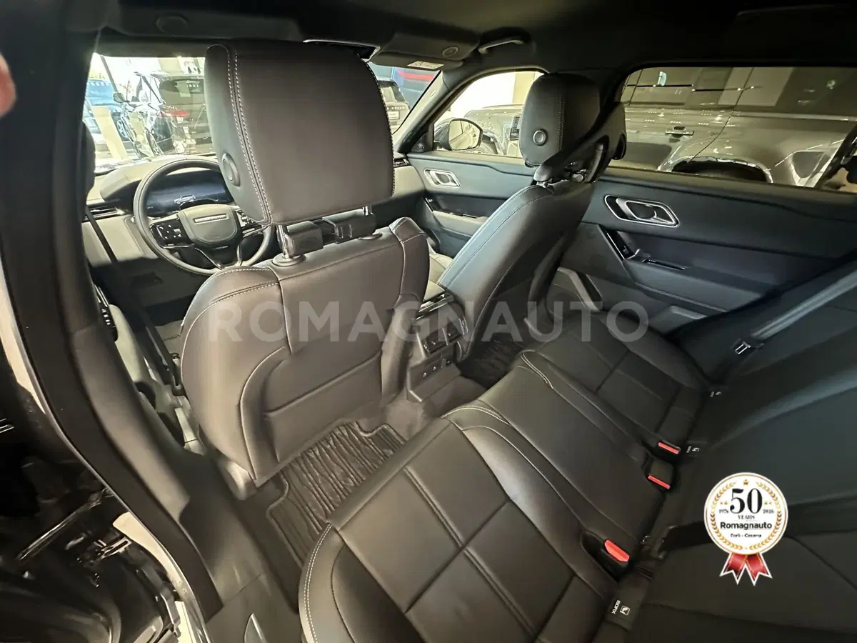 Land Rover Range Rover Velar nuova a Forlì-Cesena (12)