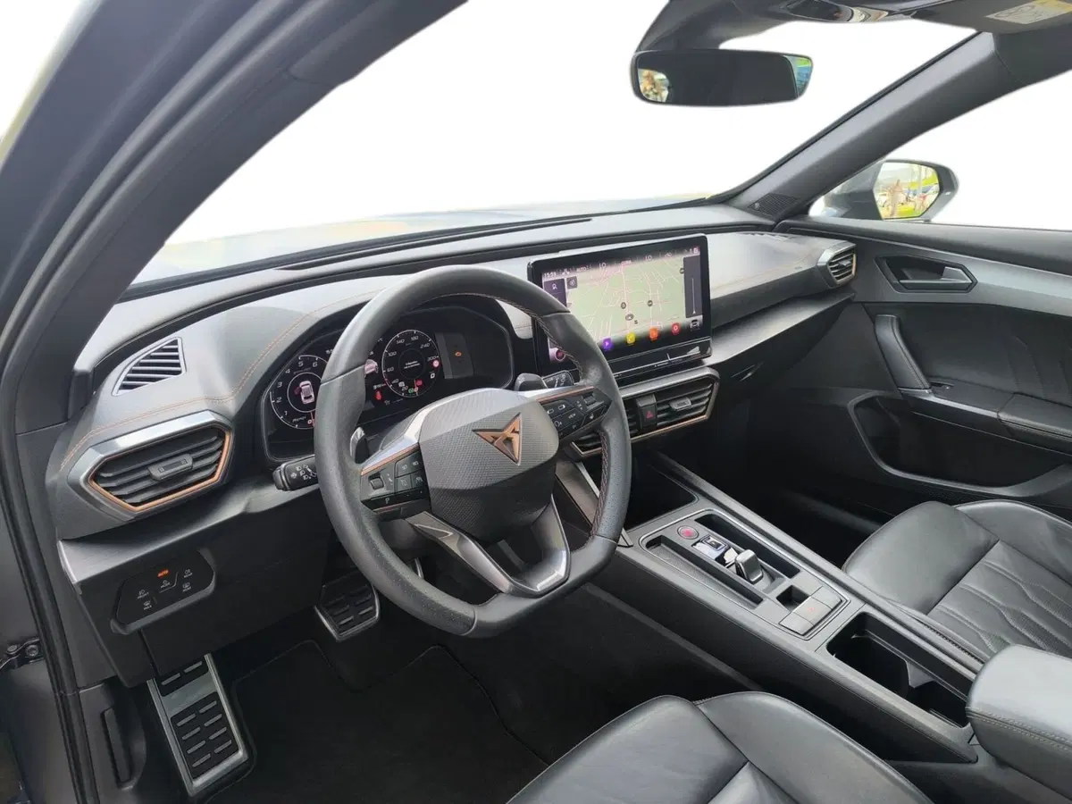 Cupra Formentor usata a Udine (9)