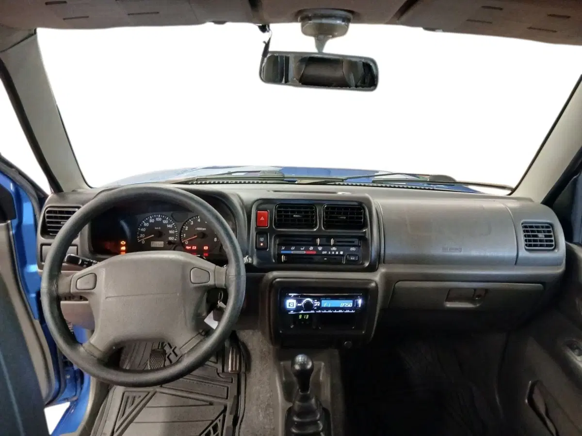 Suzuki Jimny usata a Udine (11)