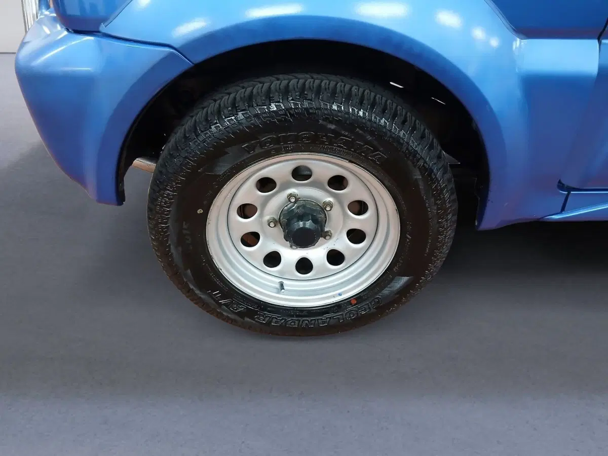 Suzuki Jimny usata a Udine (7)