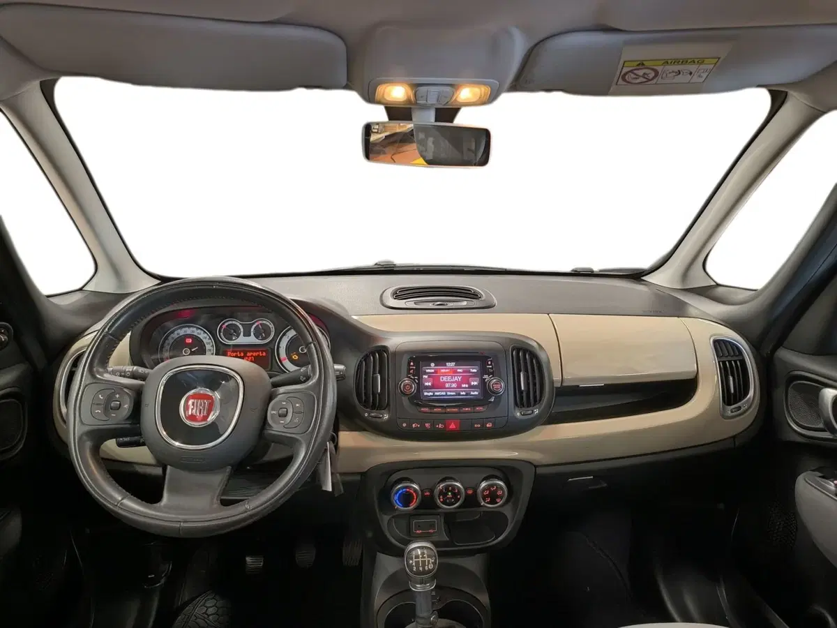 Fiat 500L usata a Udine (11)