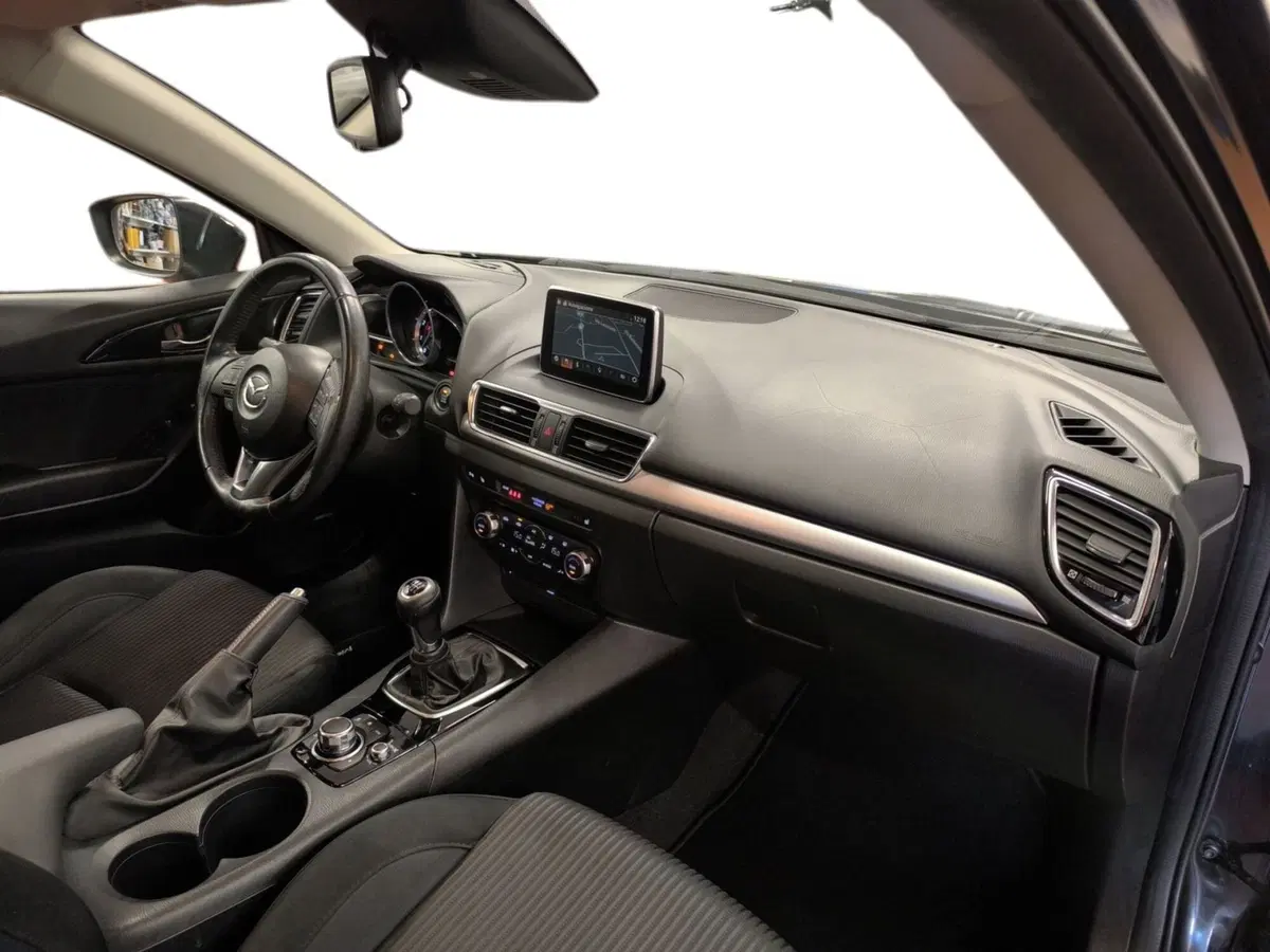 Mazda Mazda3 usata a Udine (13)