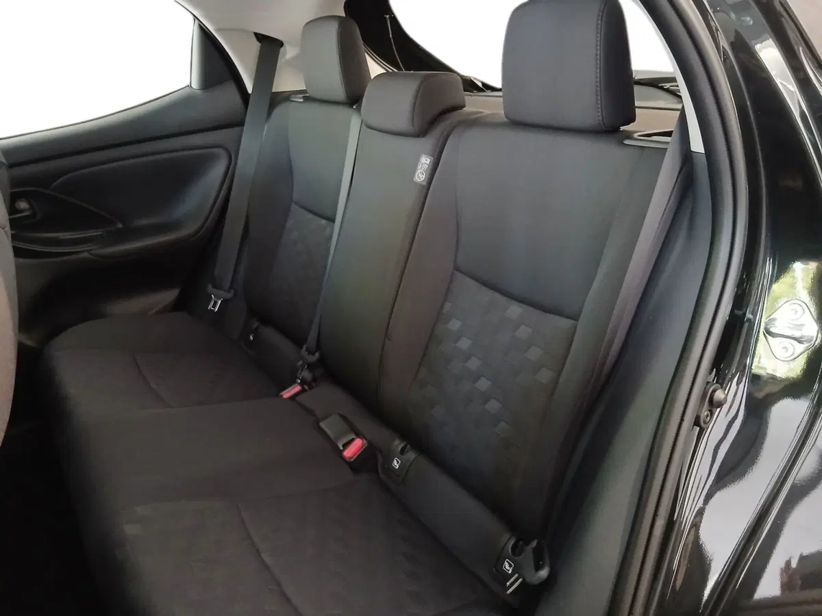 Mazda Mazda2 Hybrid nuova a Udine (9)
