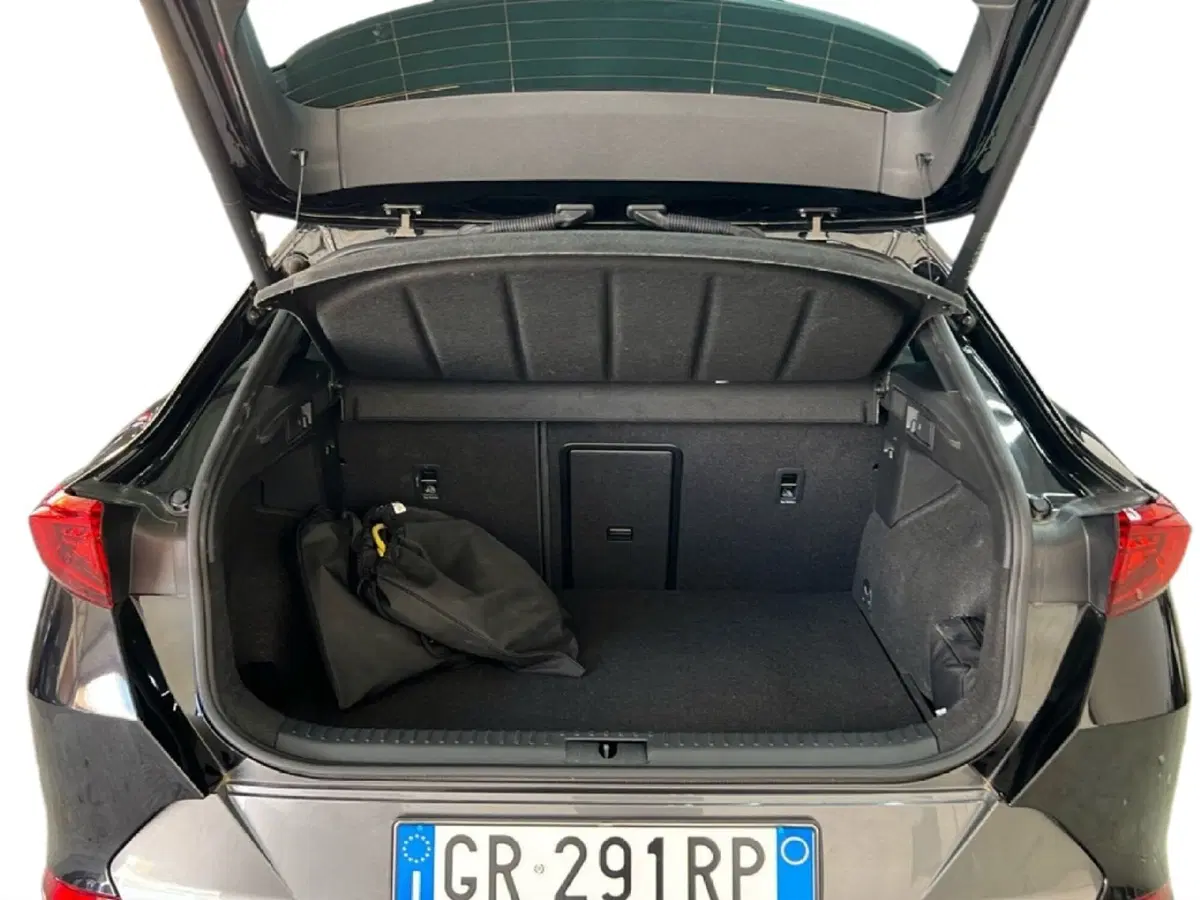 Cupra Formentor usata a Roma (10)