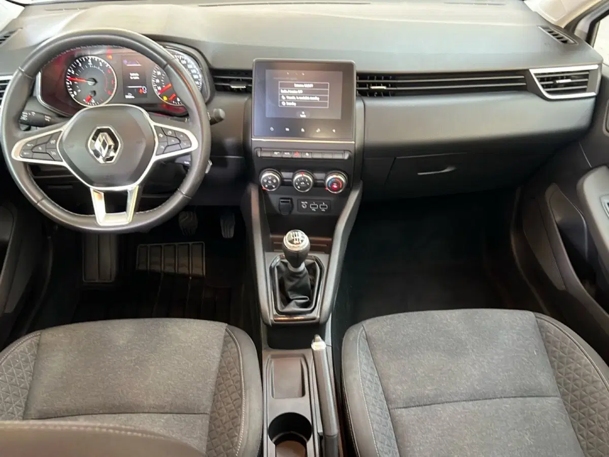 Renault Clio usata a Roma (11)