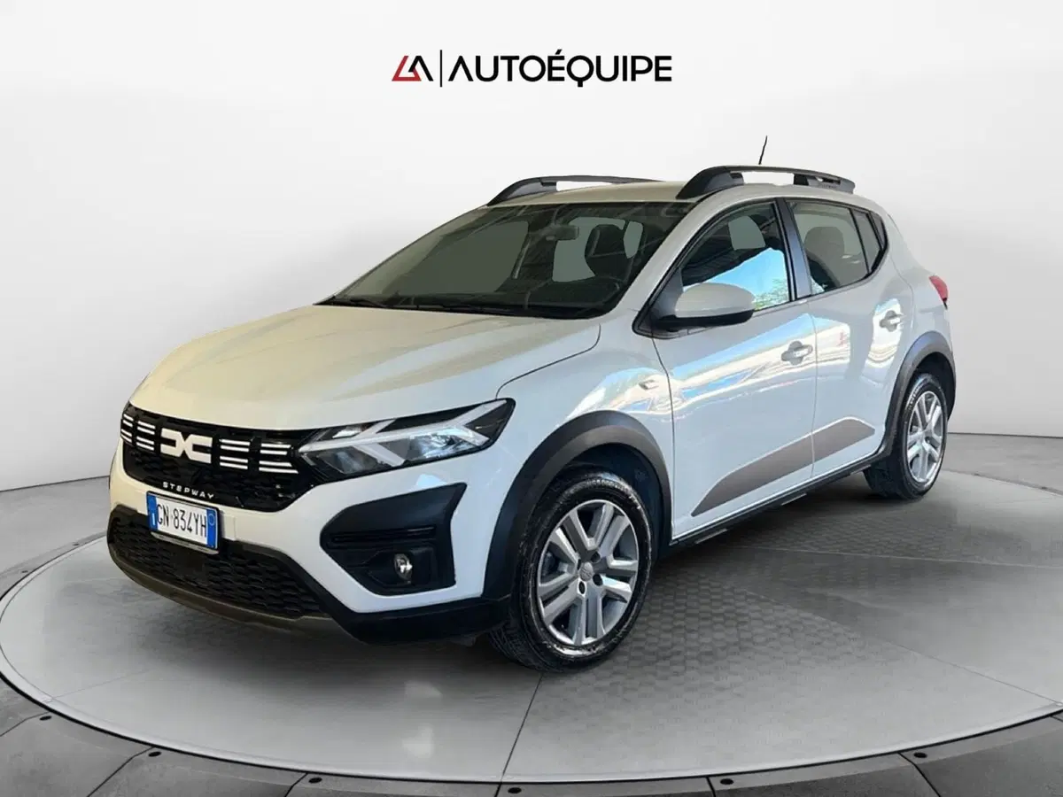 Dacia Sandero usata a Roma