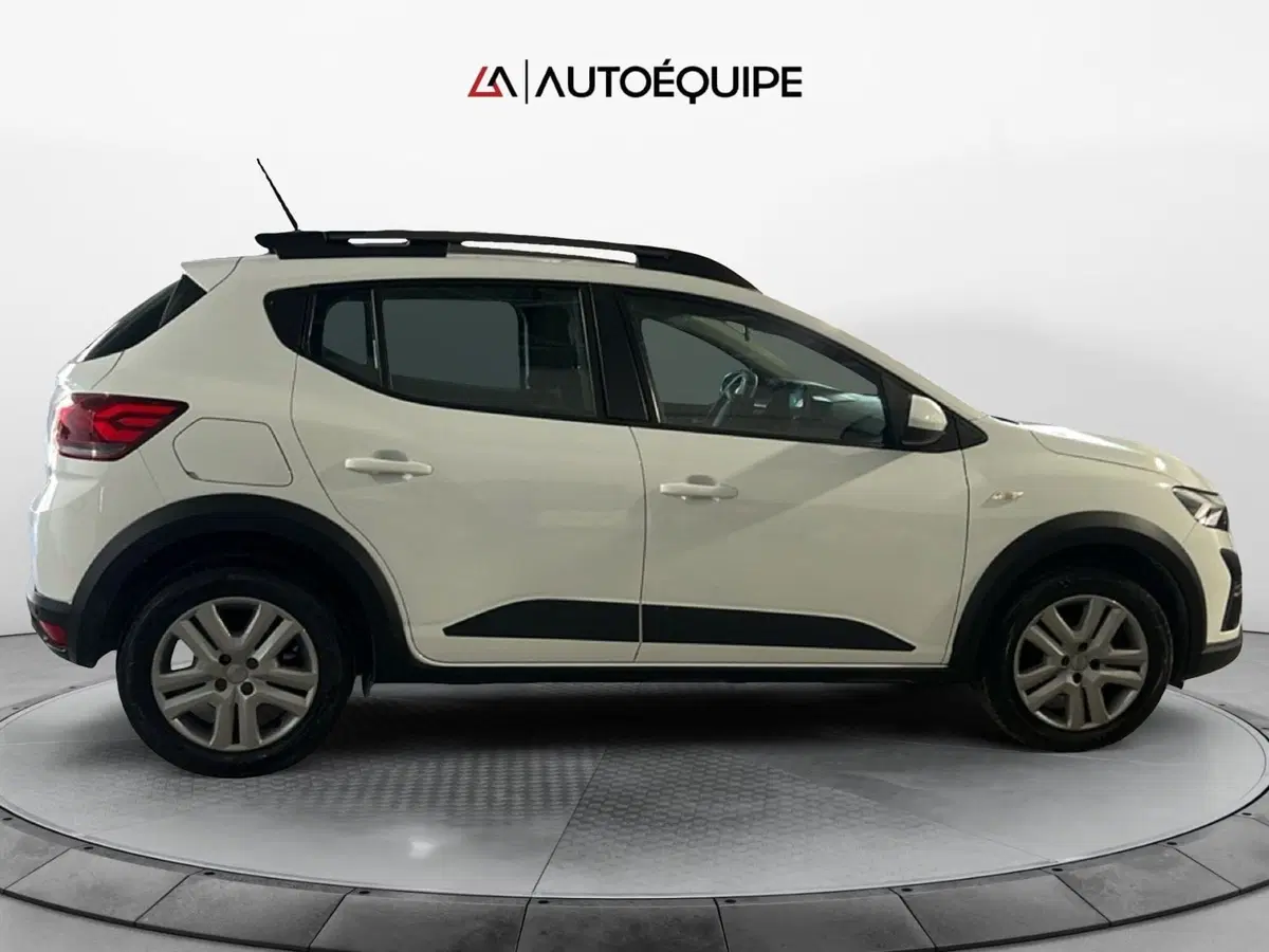 Dacia Sandero usata a Roma (6)