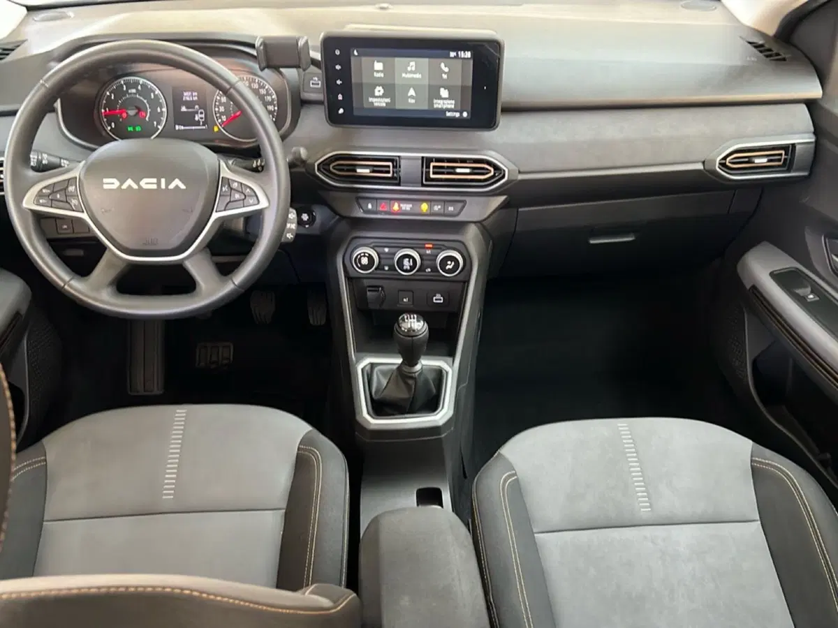 Dacia Sandero usata a Roma (11)