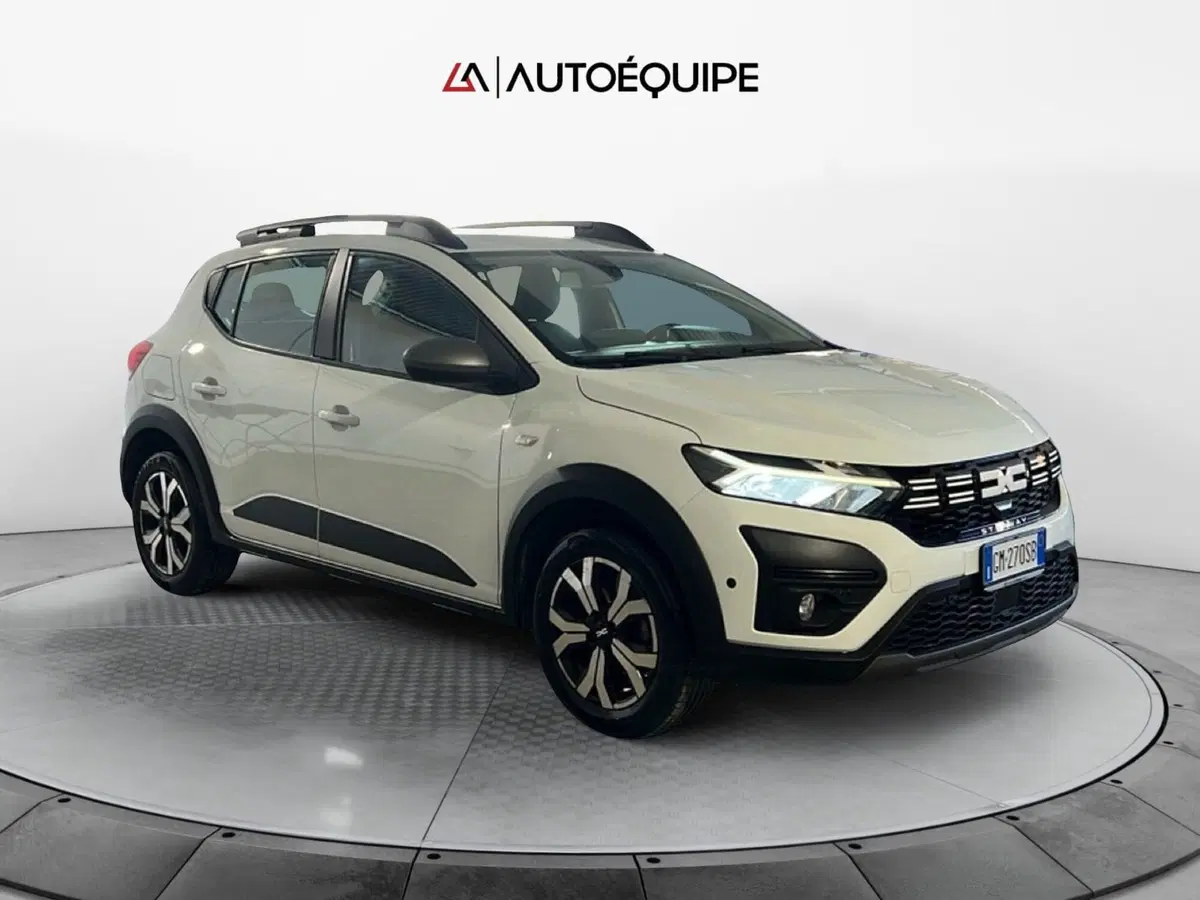 Dacia Sandero usata a Roma (7)