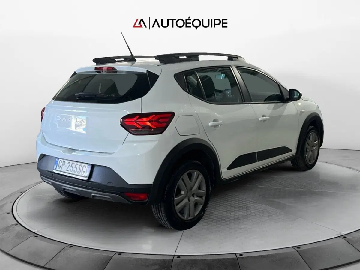 Dacia Sandero usata a Roma (5)