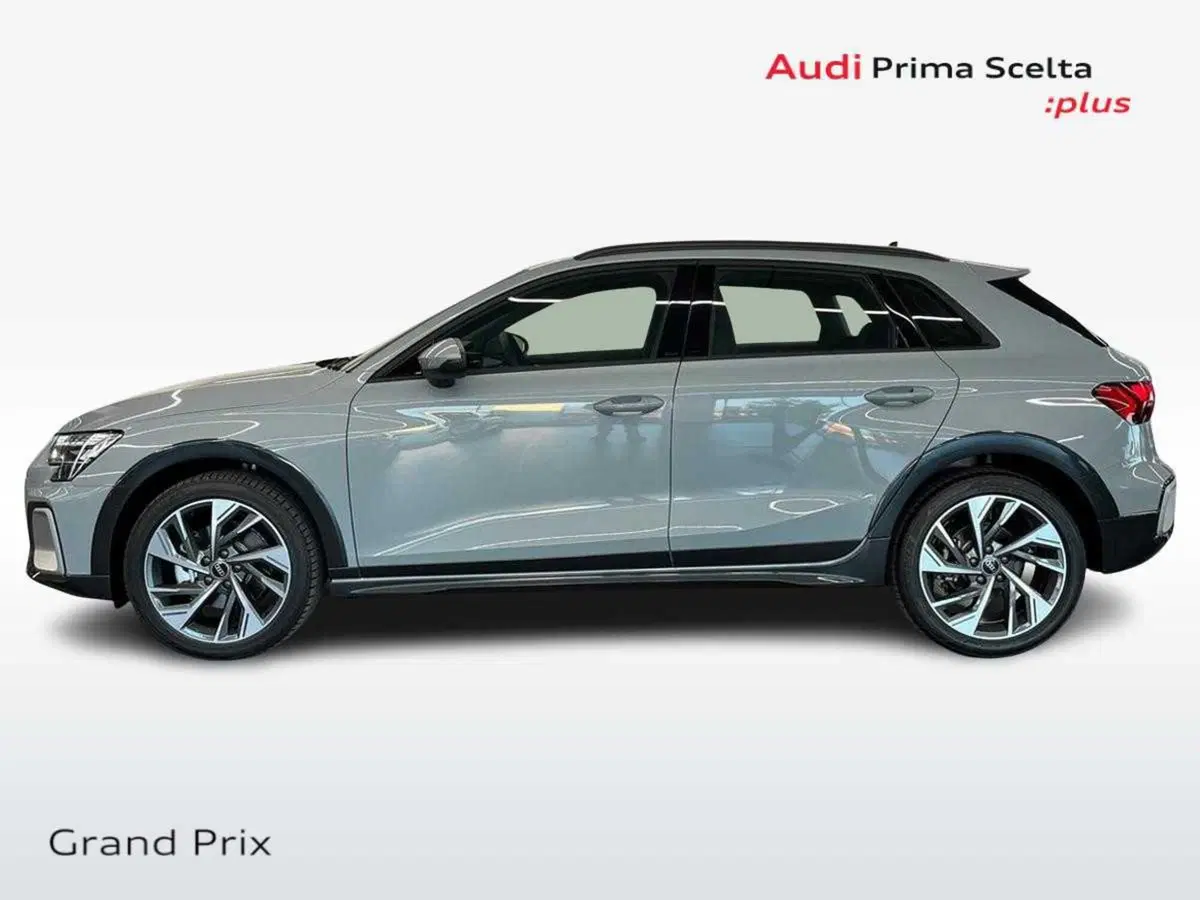 Audi A3 Sportback nuova a Ferrara (4)