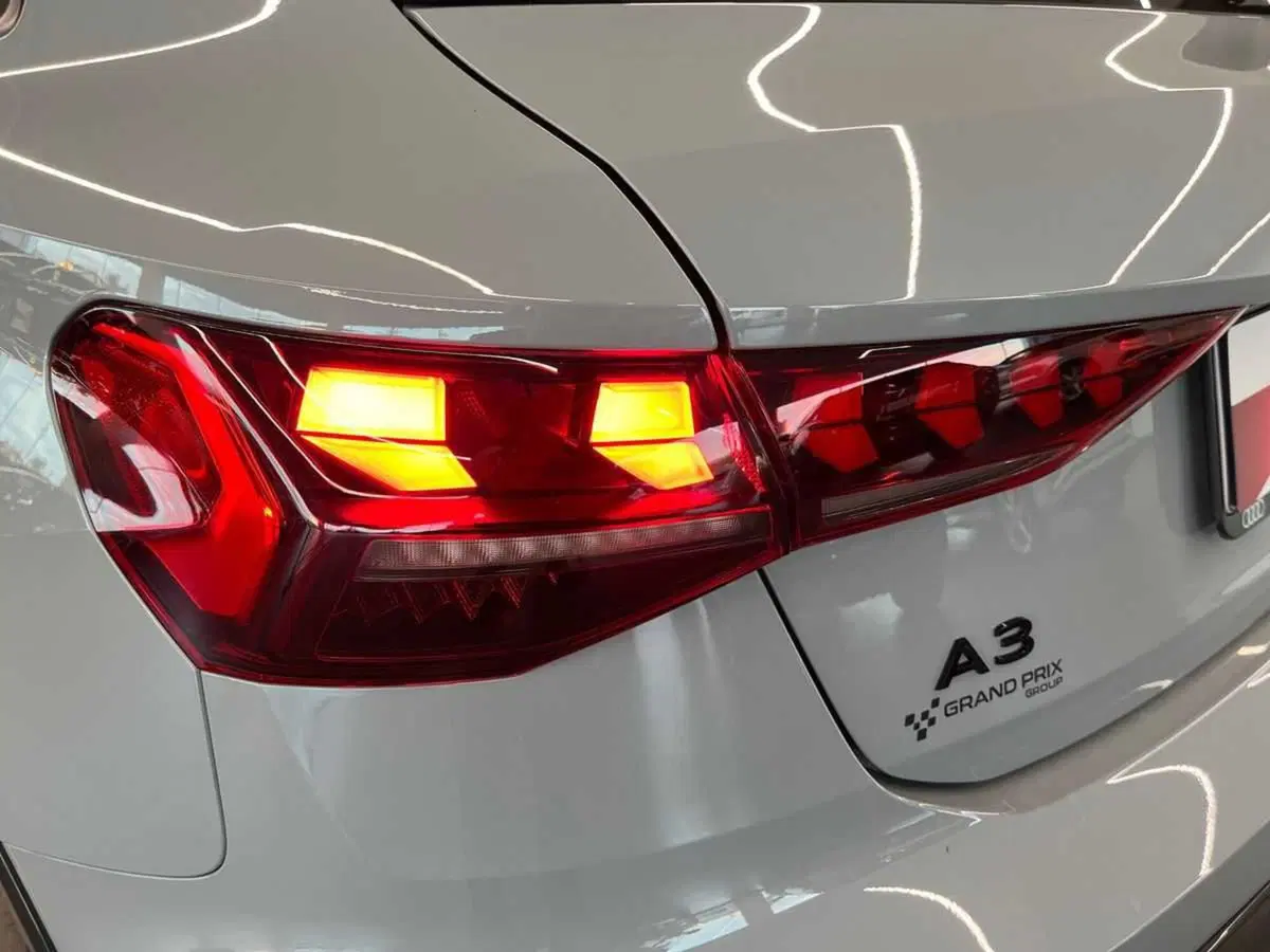 Audi A3 Sportback nuova a Ferrara (8)