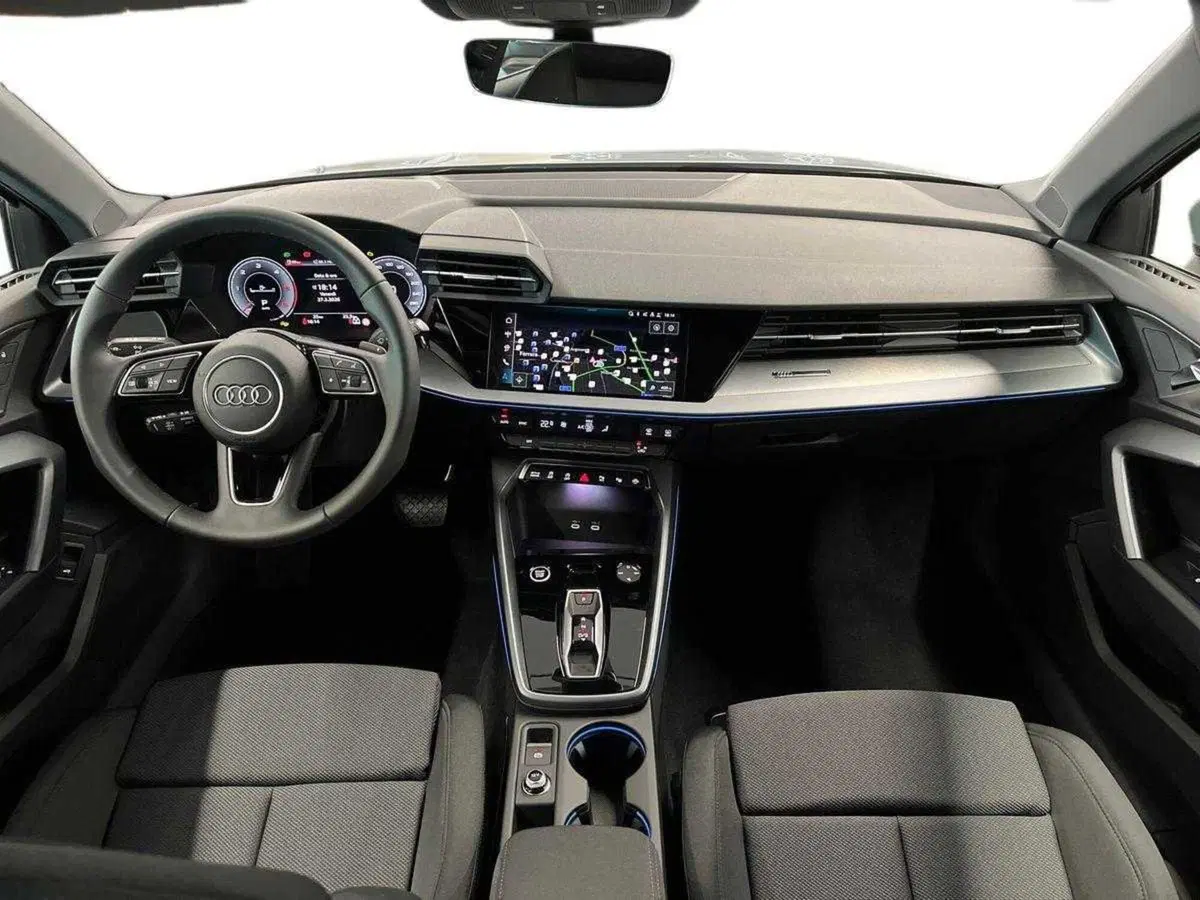 Audi A3 Sportback nuova a Ferrara (9)