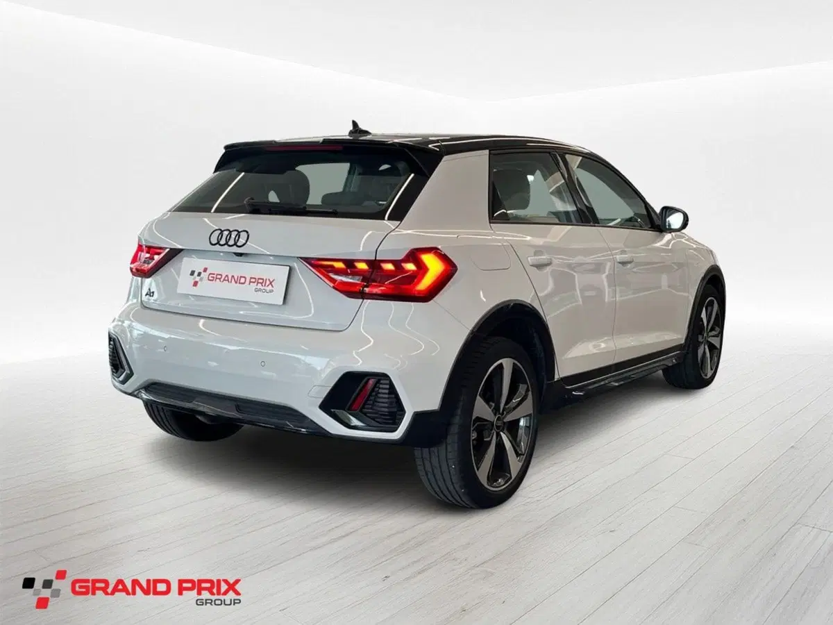 Audi A1 allstreet usata a Ferrara (2)
