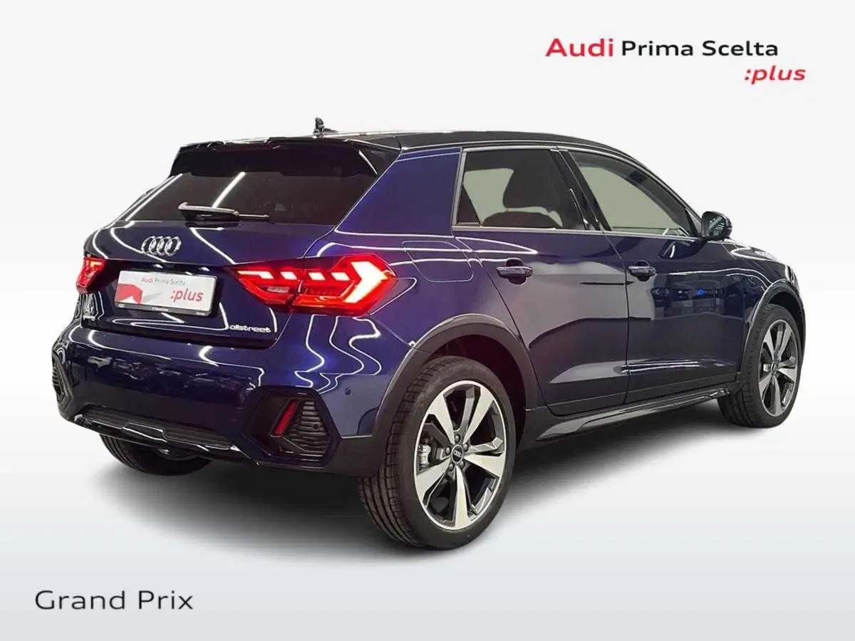 Audi A1 allstreet nuova a Ferrara (2)