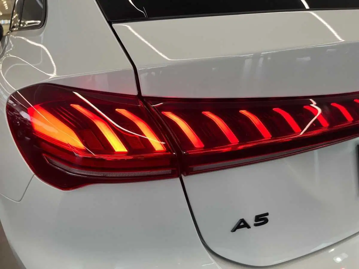 Audi A5 Avant nuova a Rovigo (8)