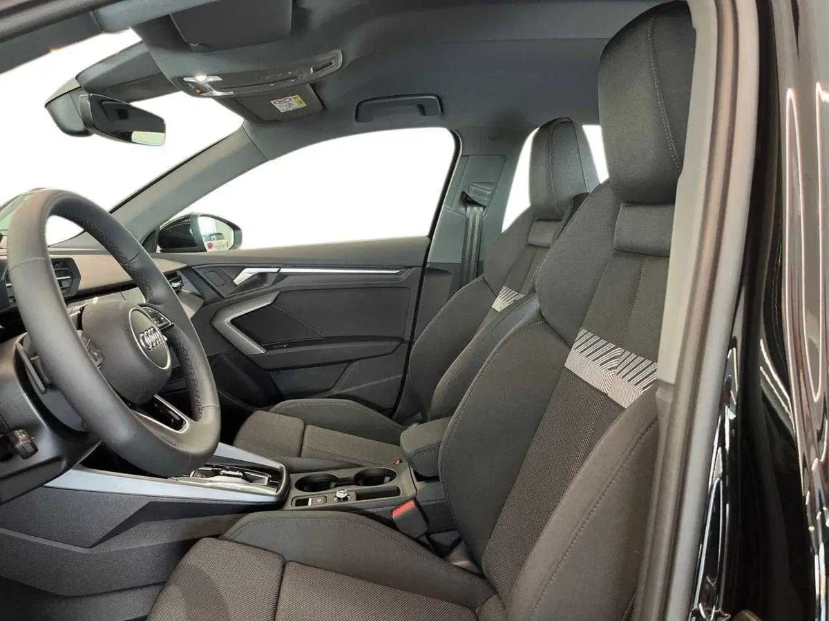 Audi A3 Sportback nuova a Ferrara (12)
