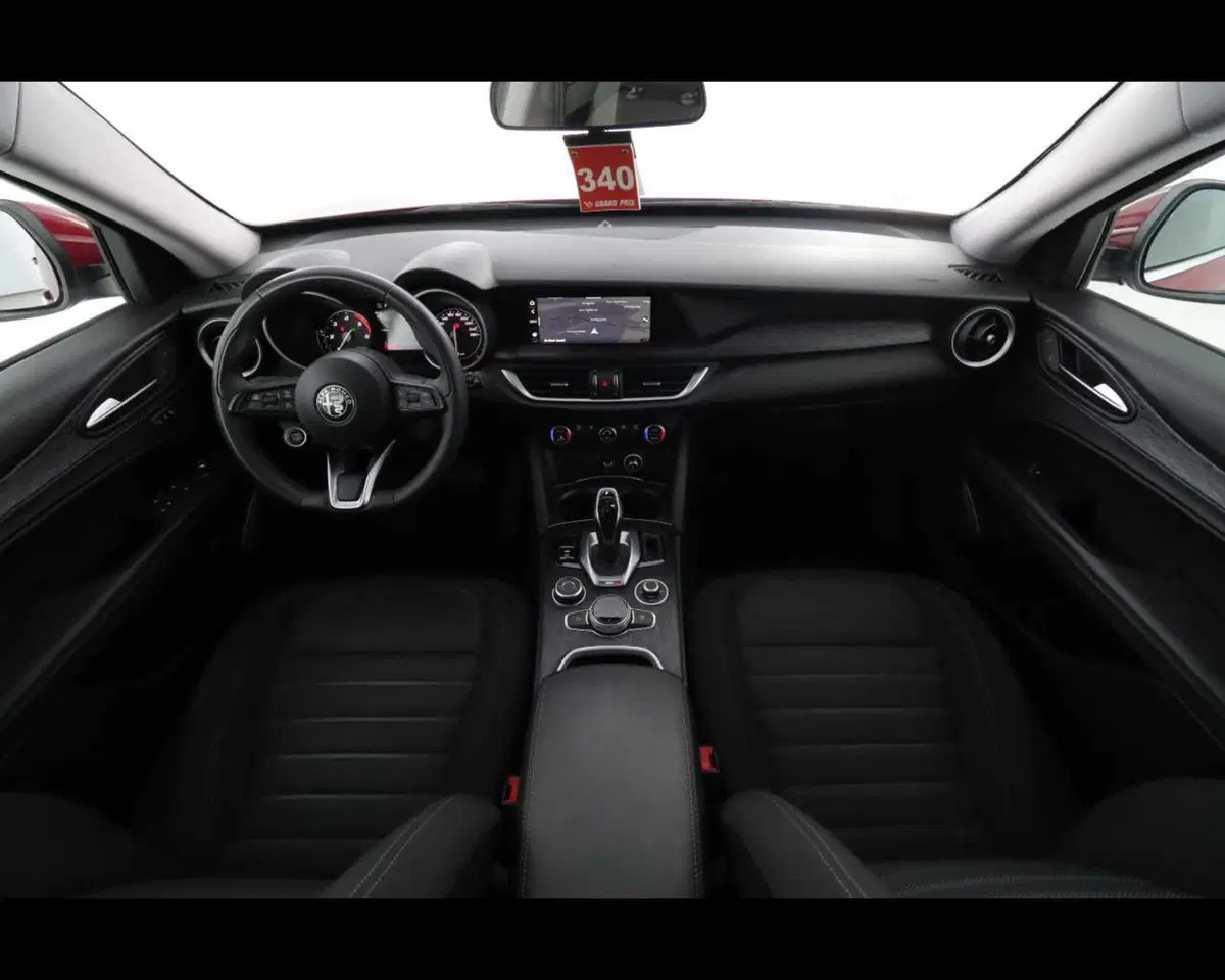 Alfa Romeo Stelvio usata a Bologna (13)
