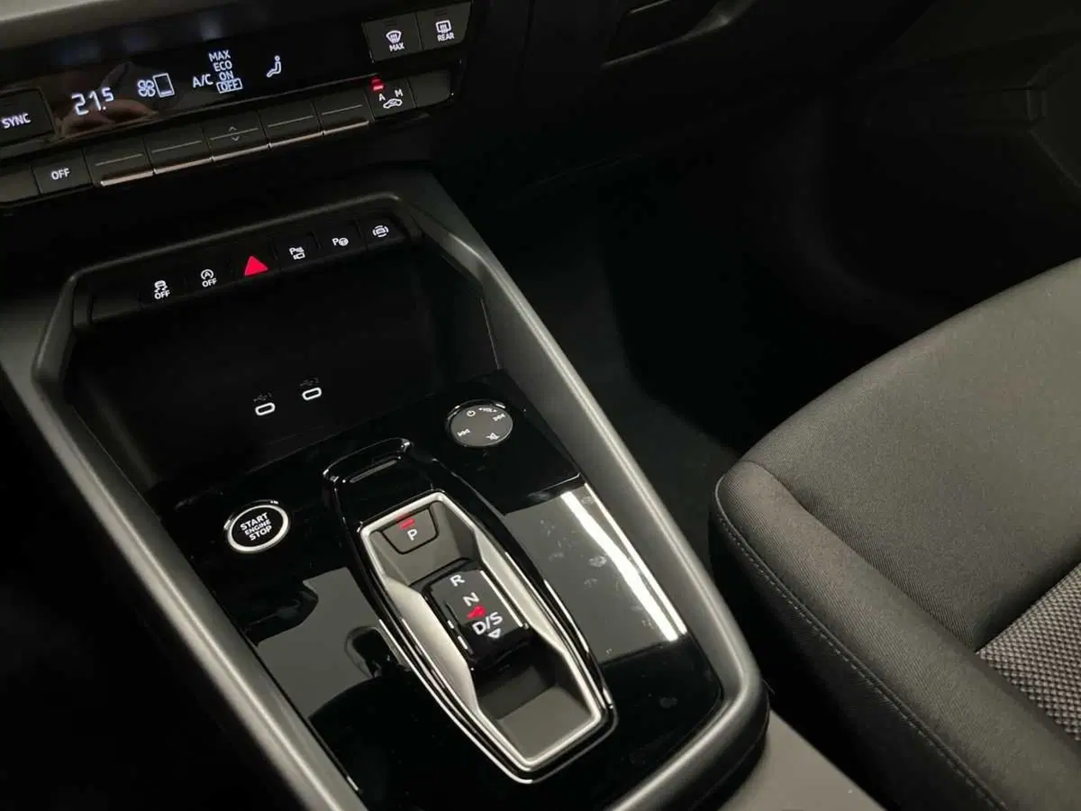 Audi A3 Sportback nuova a Ferrara (18)