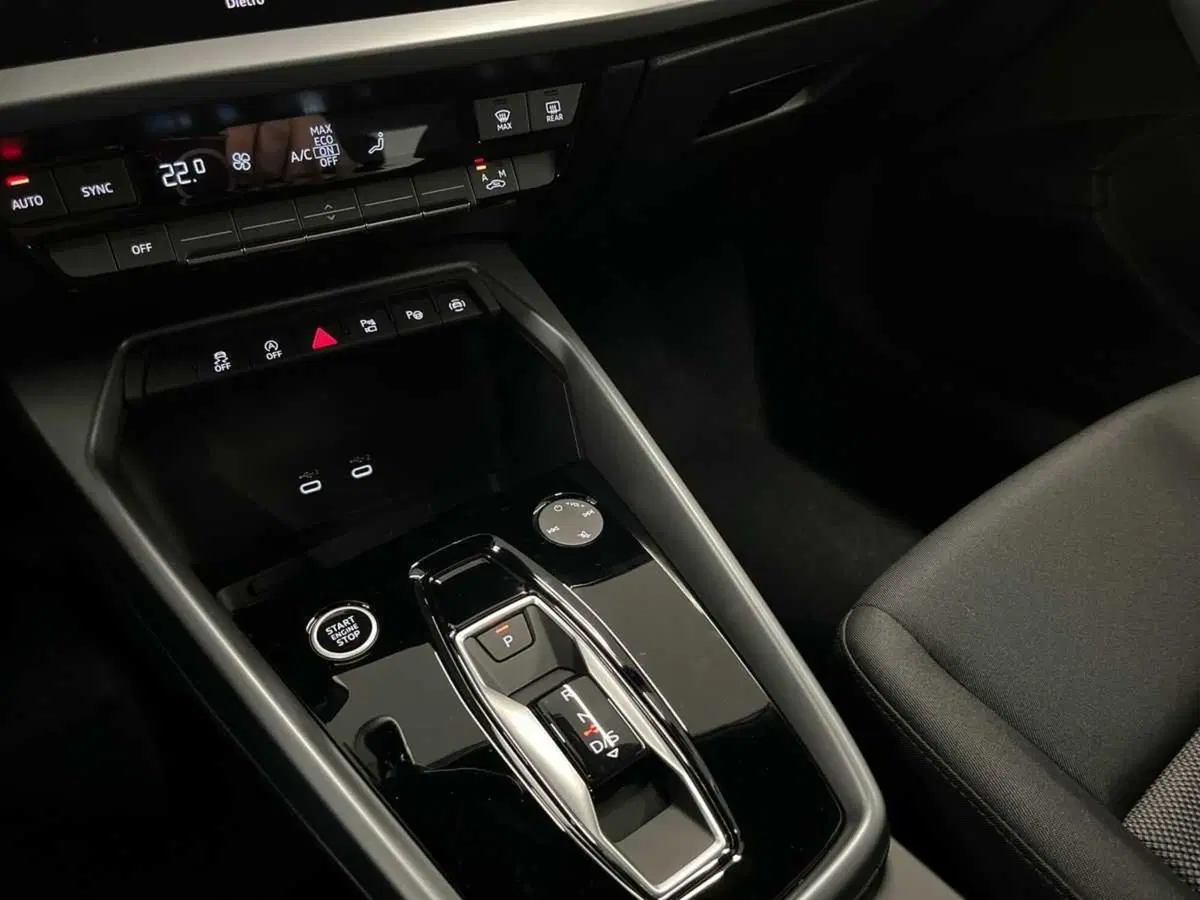 Audi A3 Sportback nuova a Ferrara (18)