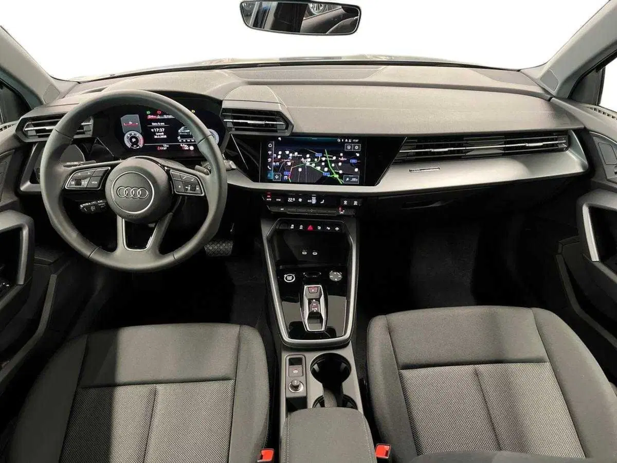 Audi A3 Sportback nuova a Ferrara (9)