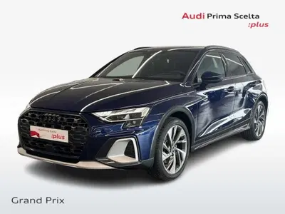 Audi A3 Sportback 35 TFSI S tronic Business nuova a Ferrara